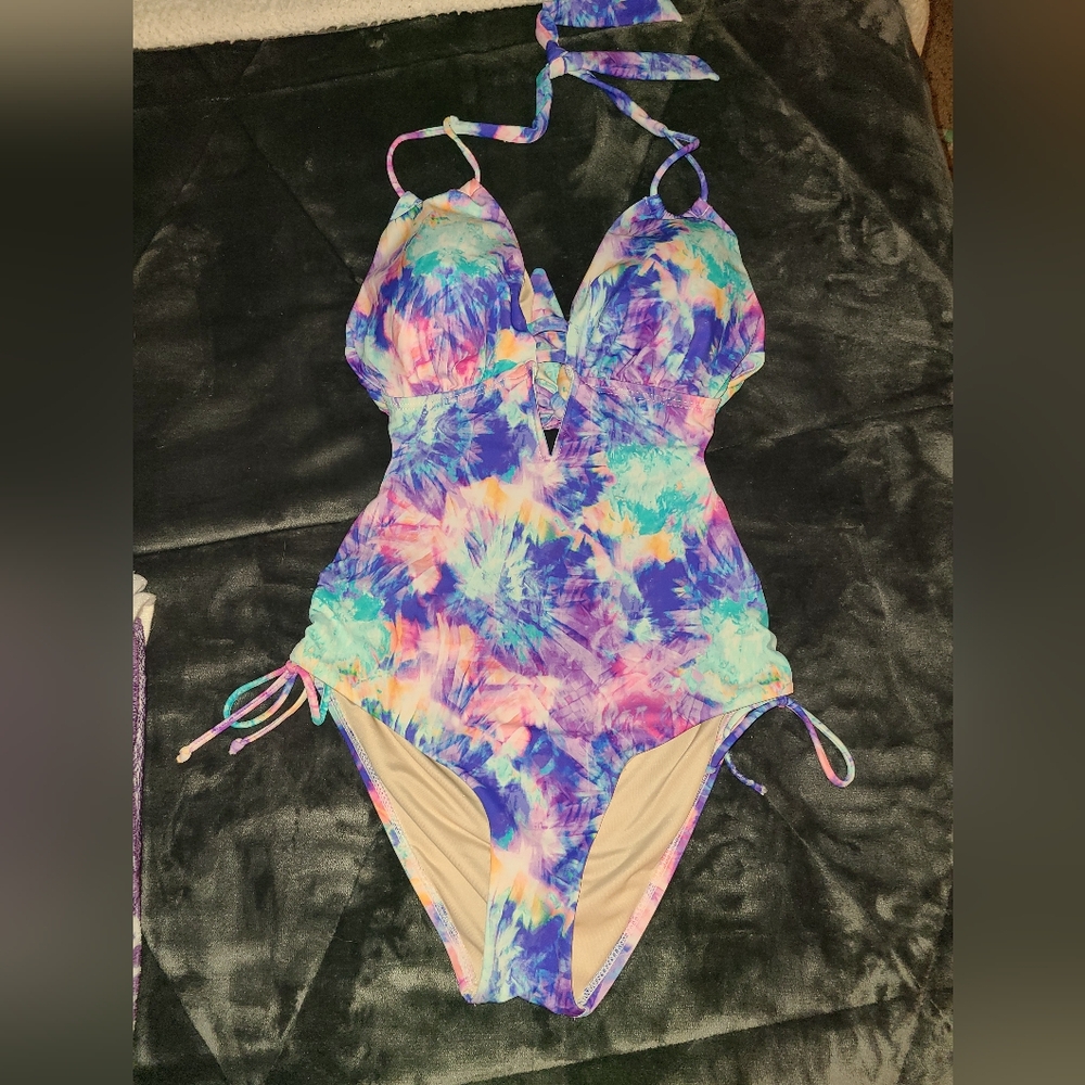 Swimsuits For All Cinched Side Halter One Piece - Size 6